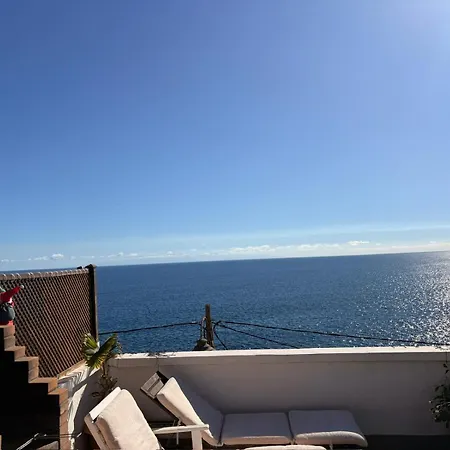 Penthouse Maines View